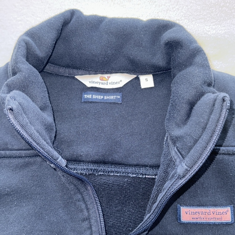 Vineyard Vines 1/4 zip Sweater - Picture 3 of 9